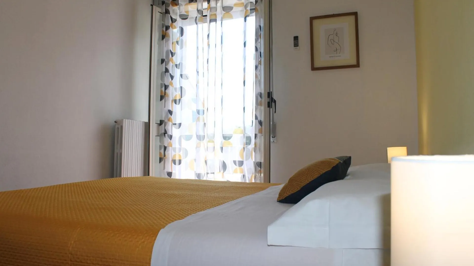 Piccolo Hotel Nuova Gestione Cala Gonone 2*,